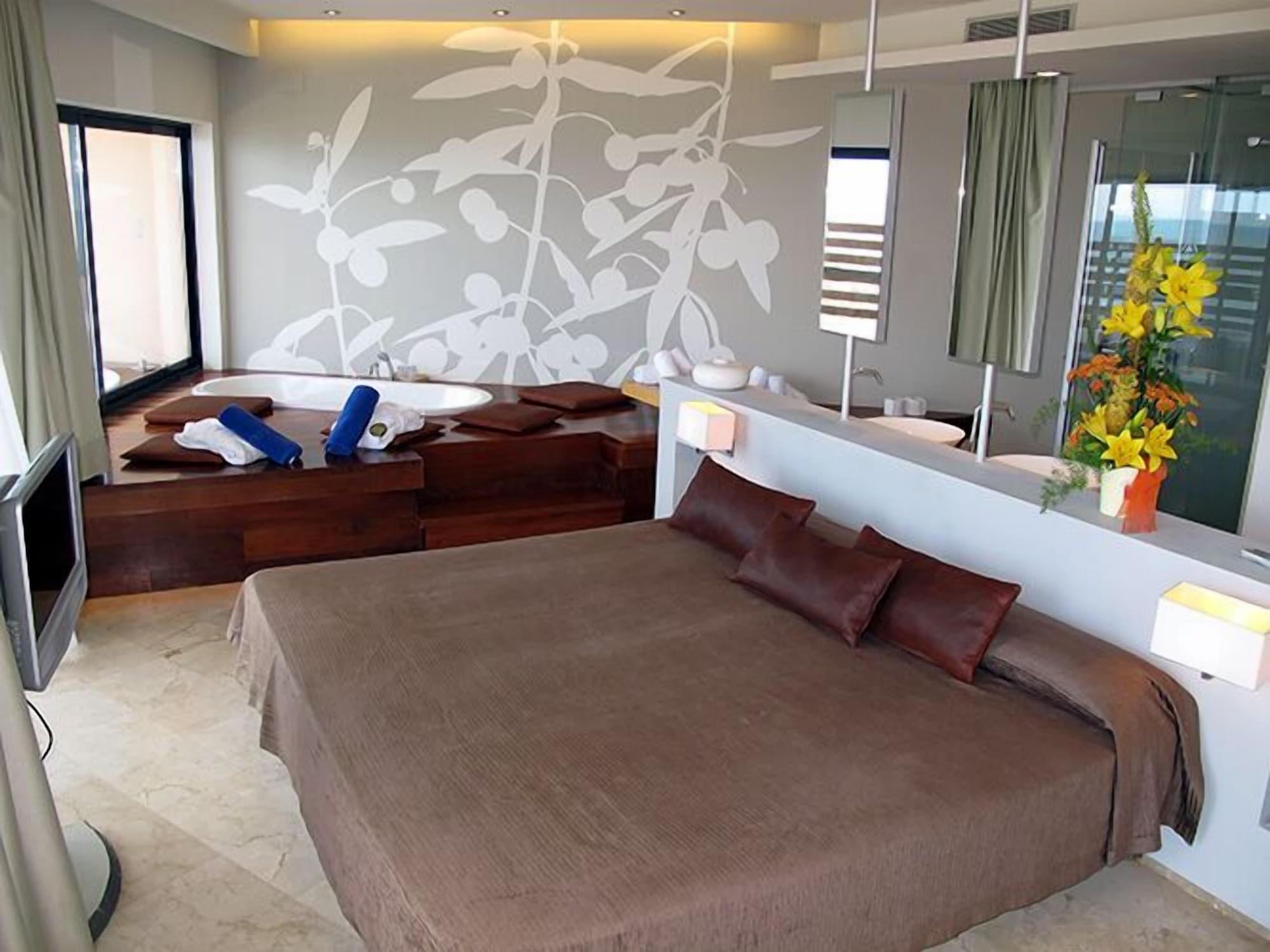 Ohtels Les Oliveres El Perello  ภายนอก รูปภาพ