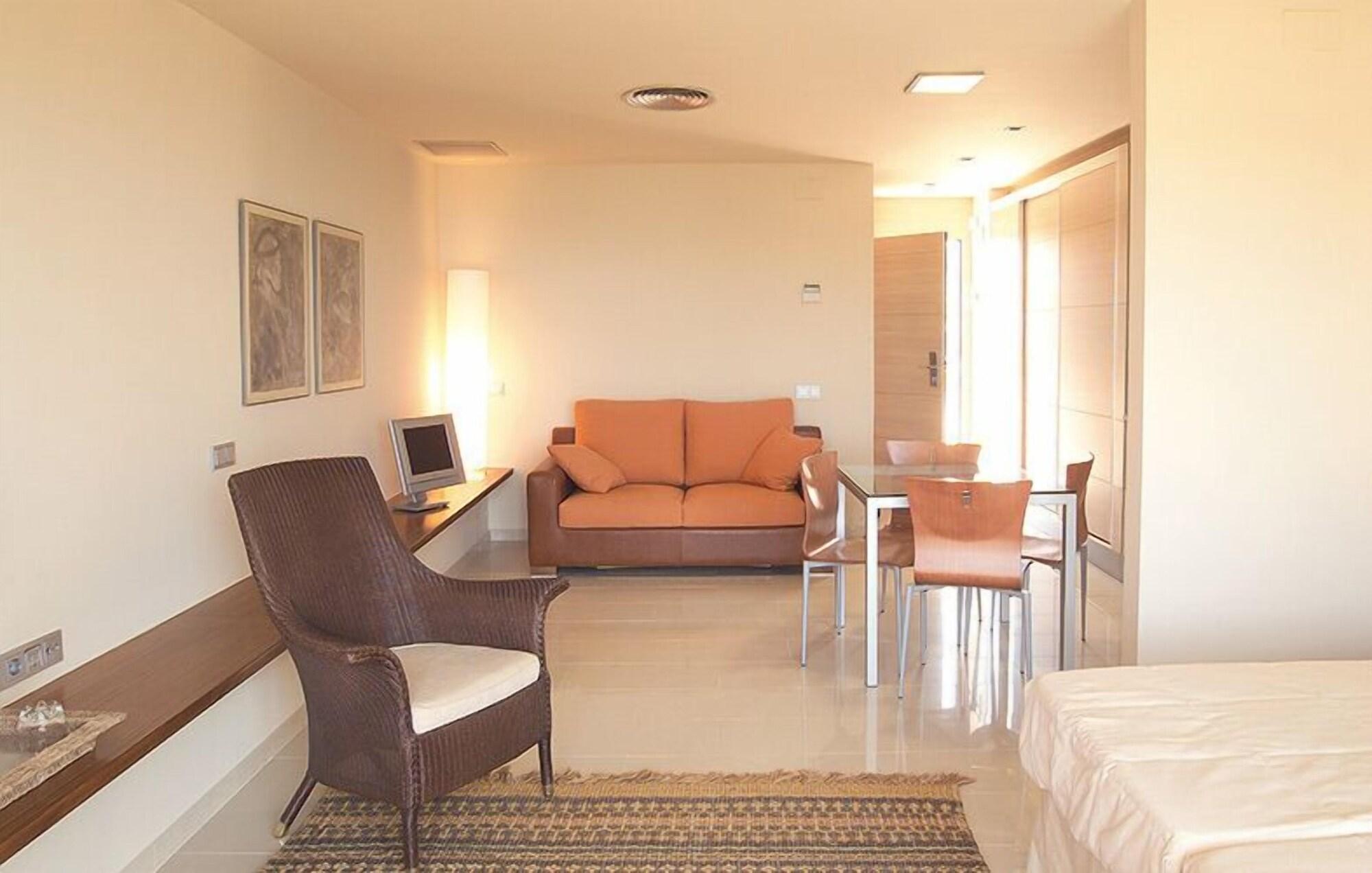 Ohtels Les Oliveres El Perello  ภายนอก รูปภาพ