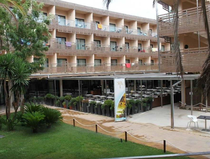 Ohtels Les Oliveres El Perello  ภายนอก รูปภาพ
