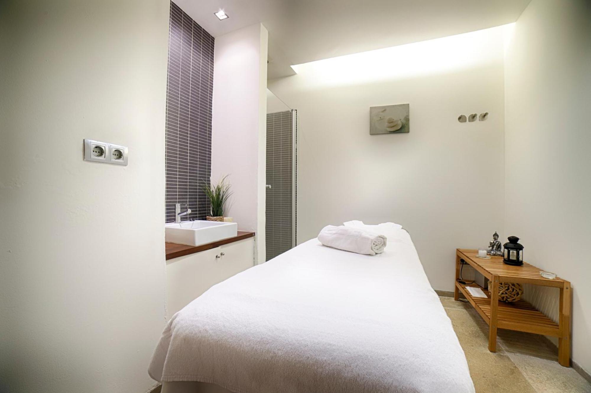 Ohtels Les Oliveres El Perello  ภายนอก รูปภาพ