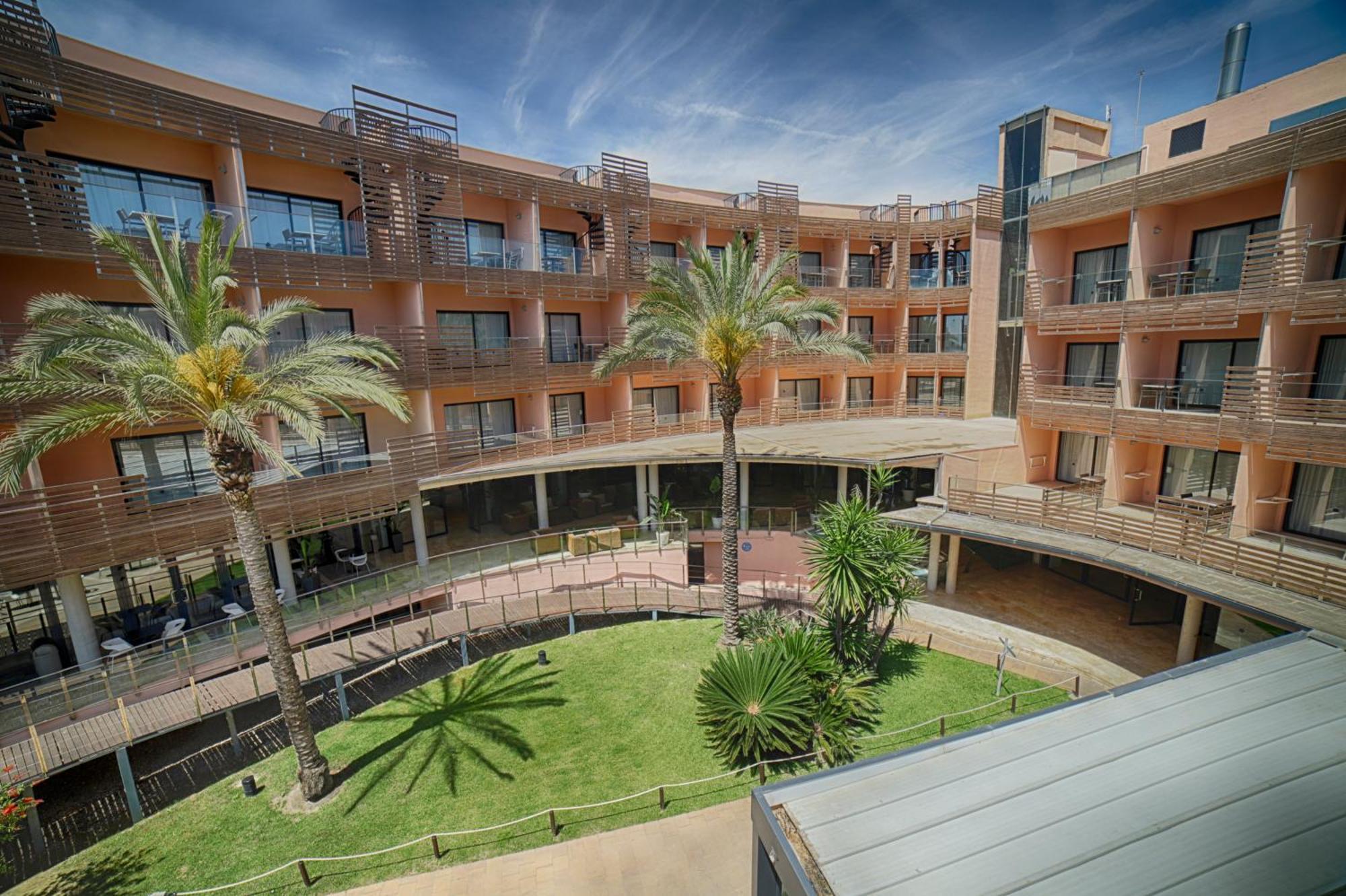 Ohtels Les Oliveres El Perello  ภายนอก รูปภาพ